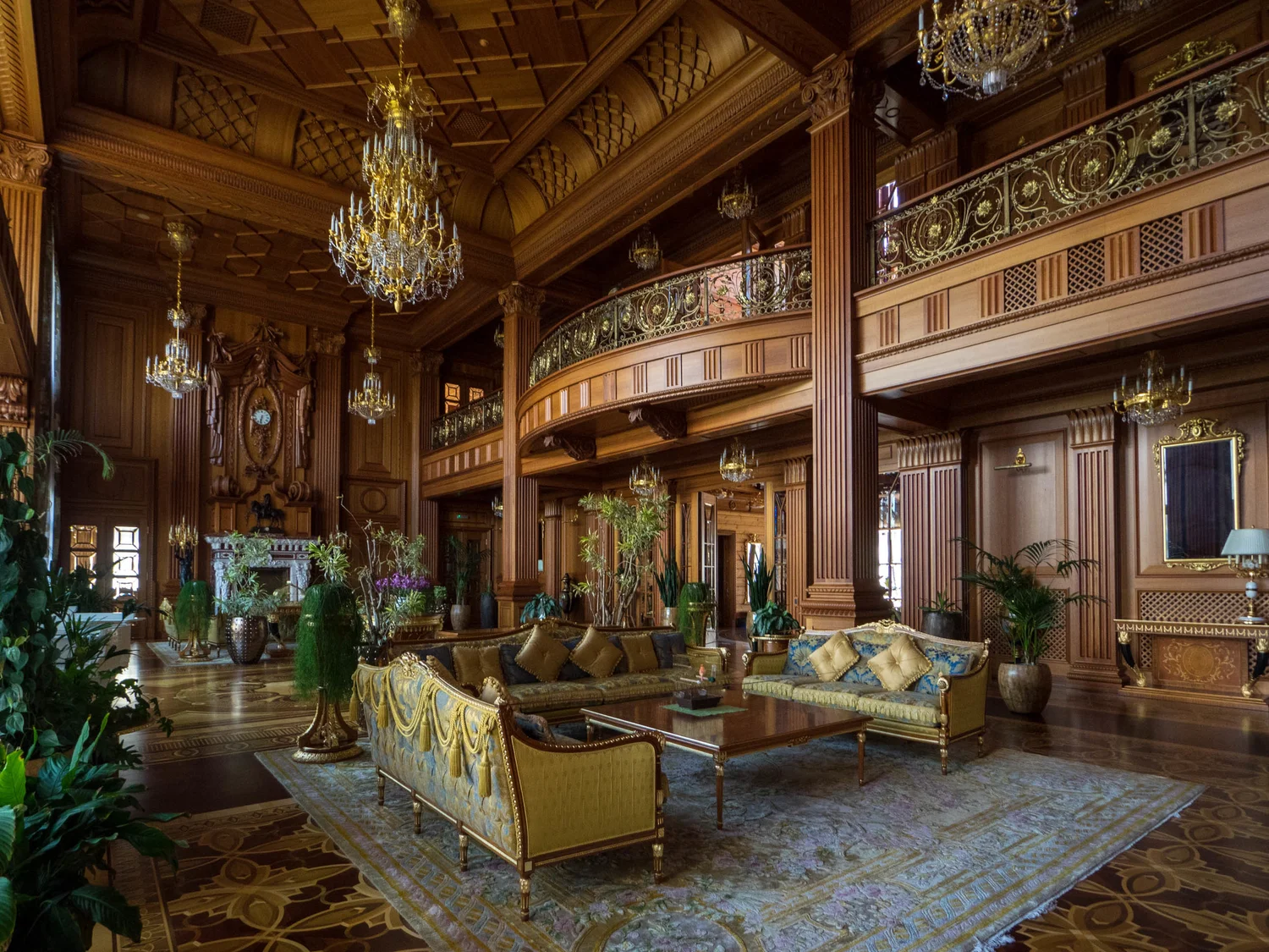 Inside the Opulent Life of a Corrupt Ukrainian President