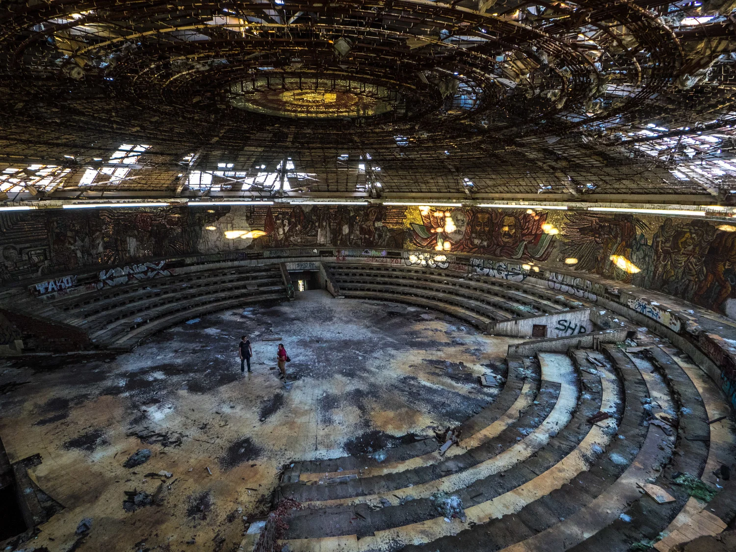 Buzludzha, Bulgaria