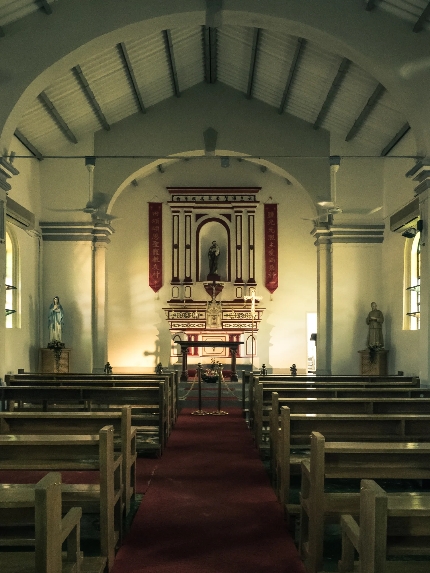 PB080426-19.jpg