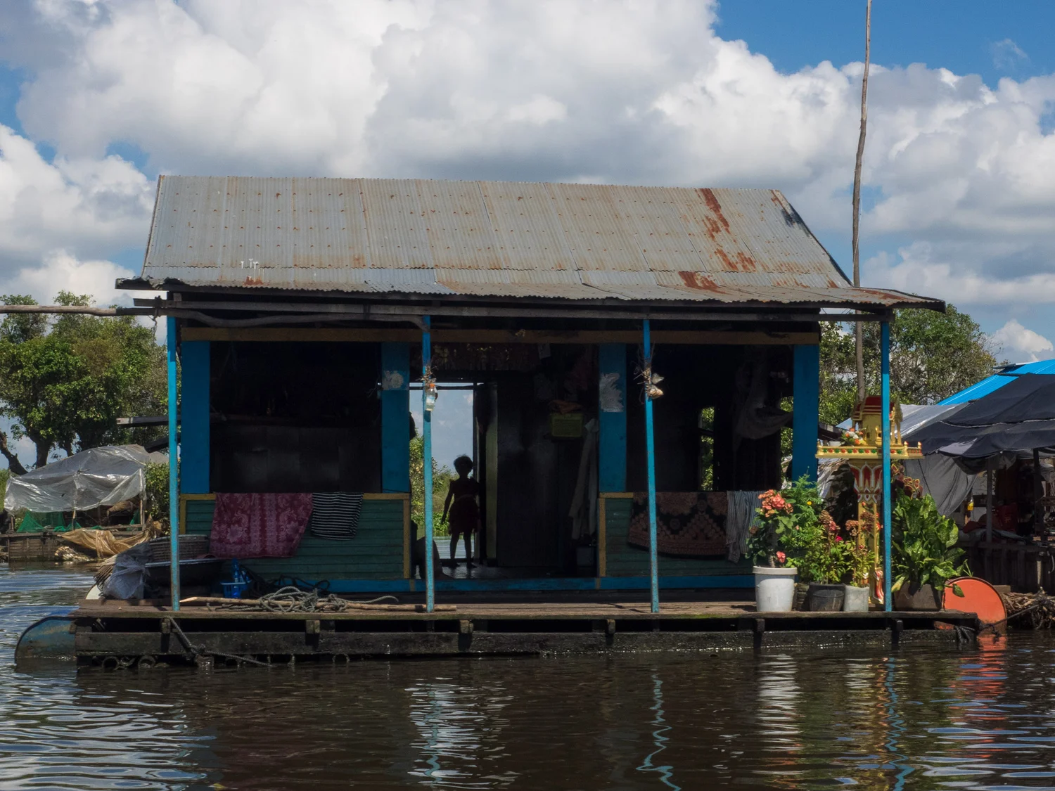 siem_reap_battambang_boat_cambodia-4.jpg